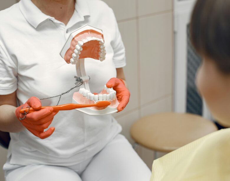 Tomografia komputerowa w stomatologii – kiedy jest niezbędna przed leczeniem?